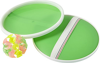 3-piece plastic ball game.