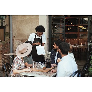 Adjustable kitchen apron, black