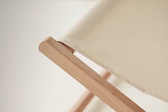 Beach chair in wood