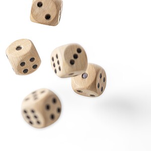 Beech wooden dice set Celine, brown