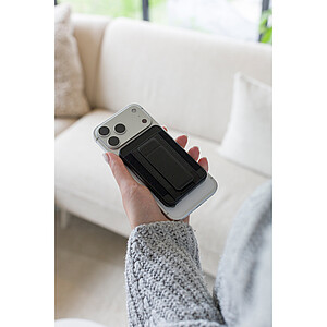BrandCharger card holder Wally Stand Pro | Recycled