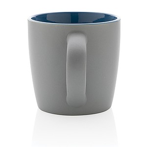 Ceramic mug with coloured inner