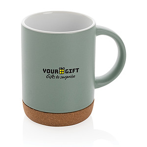 Ceramic mug with cork base