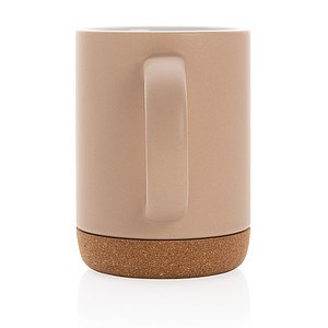 Ceramic mug with cork base