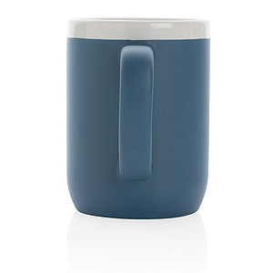 Ceramic mug with white rim