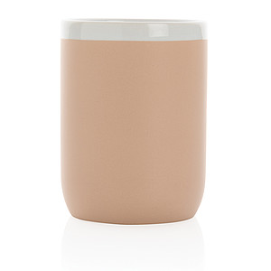 Ceramic mug with white rim