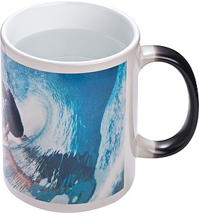 Colour changing mug