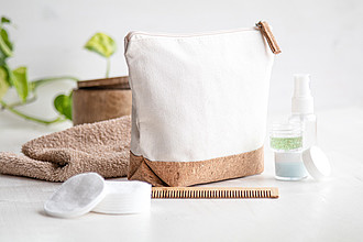 cosmetic bag