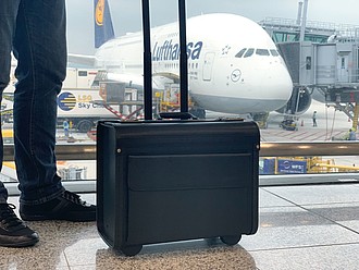 CrisMa document and pilot trolley, black