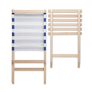 Foldable beach wooden chair