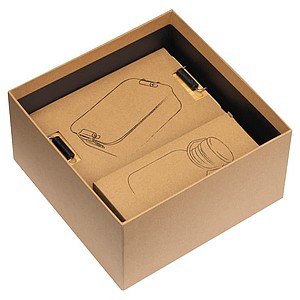 Gift set with drinking bottle and lunch box