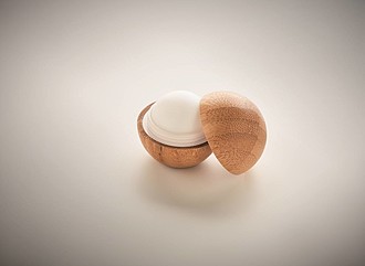 Lip balm in round bamboo case
