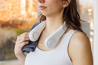 Neck ventilator Fresh, white