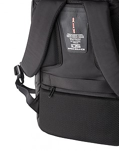 Nylon (1200D) backpack with space for laptop (15 inch).
