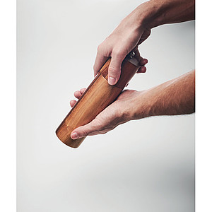 Pepper grinder in acacia wood MO6771-40