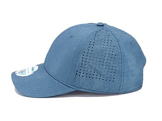 Perforated cap, blue