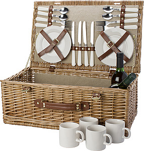 Picnic basket for 4 people.Brown