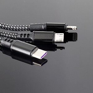 PIERRE CARDIN FLEUR Charging cable with 3 connectors, black