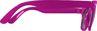 Plastic classic sunglasses
