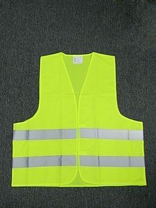 Reflective safety jacket