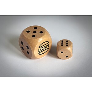 Schima wooden dice 3cm dia, wood