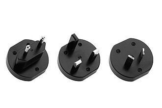 SCHWARZWOLF BANIAS 65W travel adapter with 4 different plugs