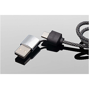 SCX.design C33 60W Type-C charging cable with dual light-up logo