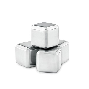 Set of 4 SS ice cubes in pouc