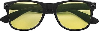 Sunglasses with colored glasses