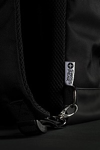 Swiss Peak RFID 15