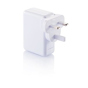 Travel plug with 4 USB ports