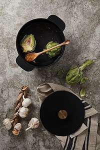 Ukiyo cast iron pan large