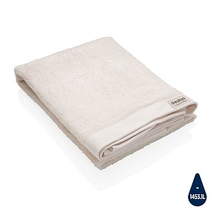 Ukiyo Sakura AWARE™ 500 gsm bath towel 70 x 140cm