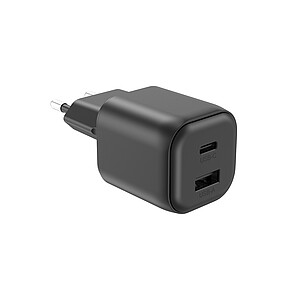 Urban Vitamin Livermore RCS recycled 100W GAN charger