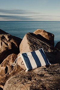 VINGA Lagoa GRS essentials bag, navy