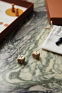 VINGA Ludo coffee table game
