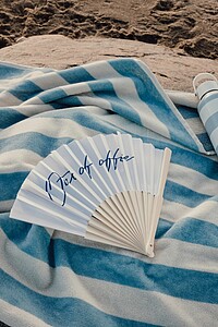 VINGA Out of office hand fan, white