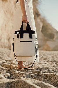 VINGA Volonne AWARE™ recycled canvas cooler tote bag