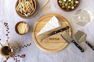 Wooden cheeseboardNeutral