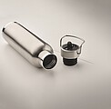 Double wall vacuum insulating bottle