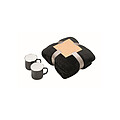 Fleece blanket & 2 mugs set