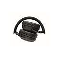 Foldable headphones in pouch
