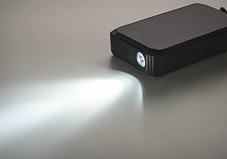 8000 mAh solar dynamo charger