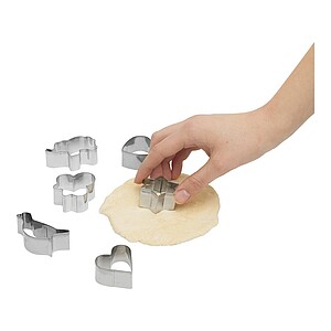 Biscuit cutter 