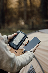 Nordic Drift Solar Power Bank with 3 Panels 10,000 mAh, Black