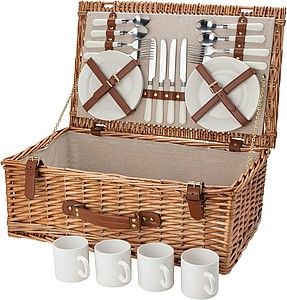 Picnic basket for 4 people.Brown