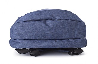 Polyester (300D) backpack, with main compartment, front pocket and interior pocket.