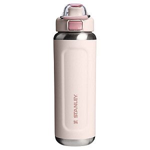 Stanley Classic Wellspring 710 ml recycled stainless steel insulated water bottle