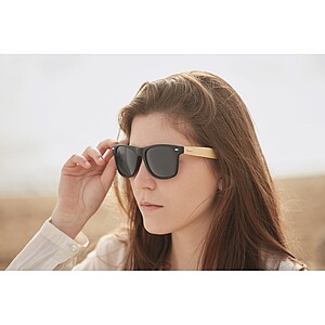 Sunglasses with bamboo arms, black
