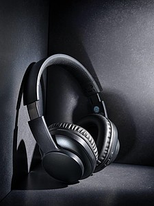 Terra RCS recycled aluminum wireless headphone
